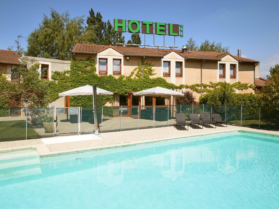 Logis Des Trois Massifs Hotel Claix  Kültér fotó